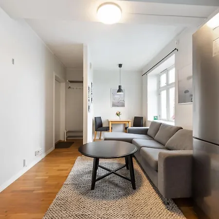 Charming In Centre Διαμέρισμα *